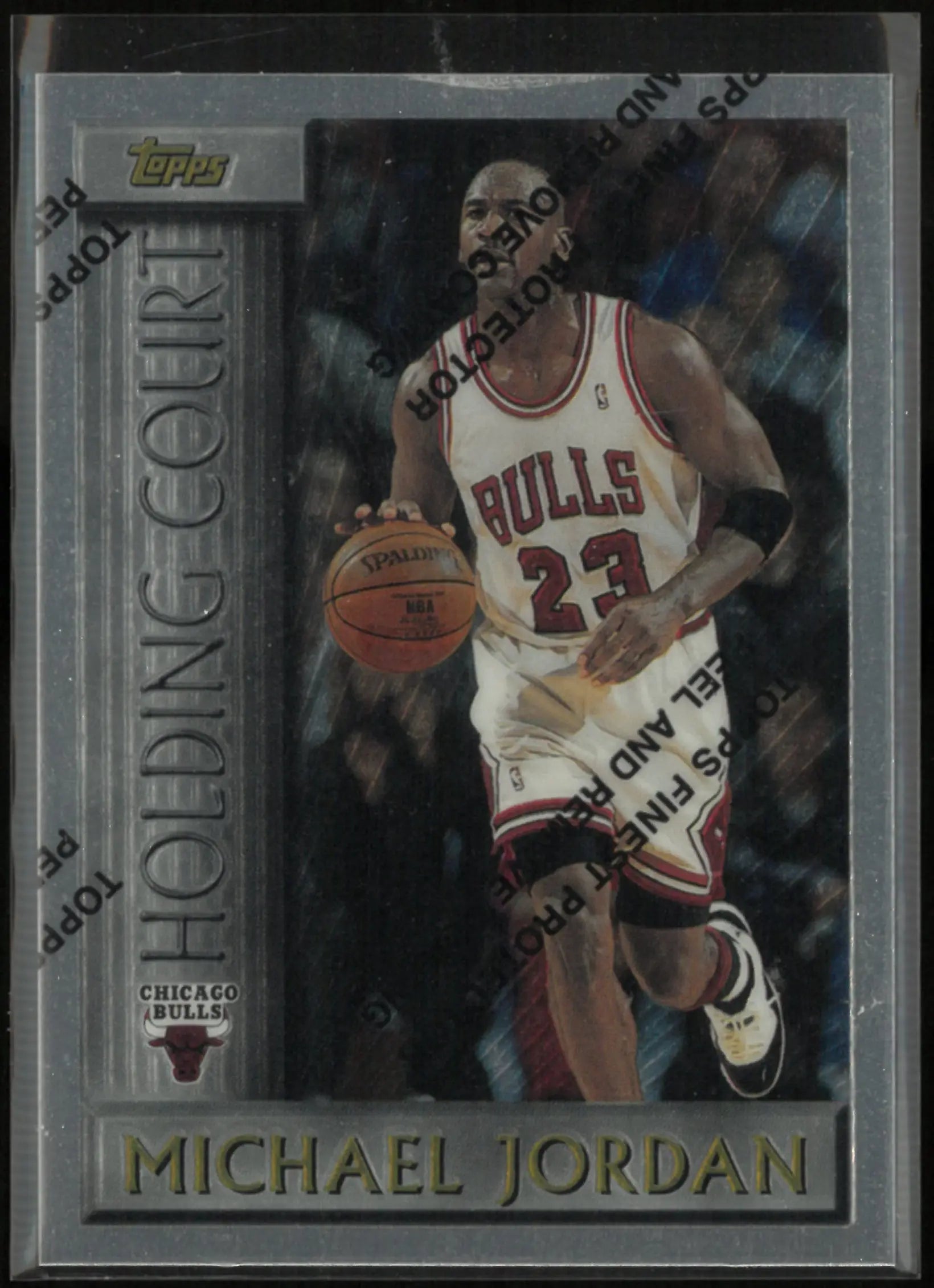 1996 Topps Holding Court Michael Jordan 