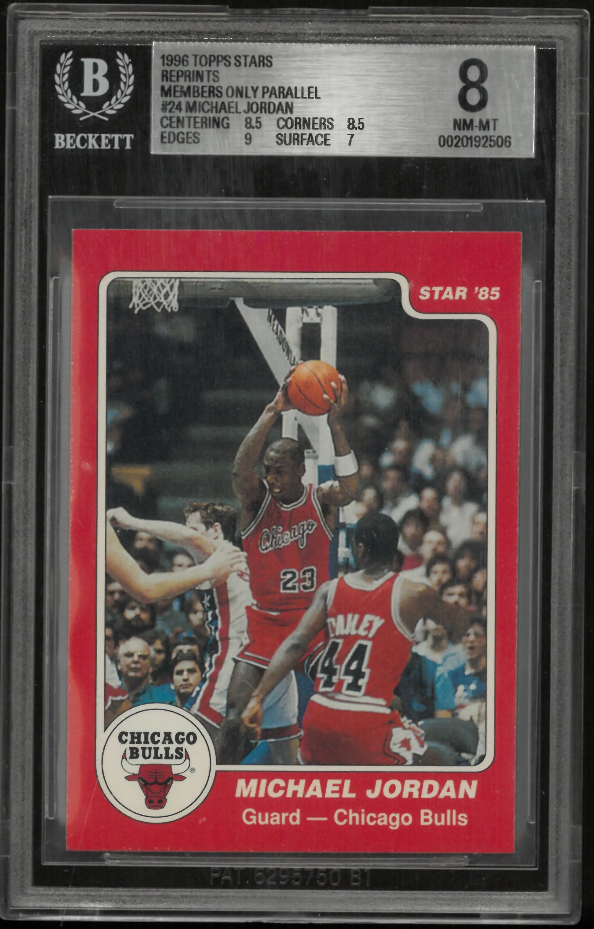 1996 Topps Stars Reprints Members Only Parallel Michael Jordan BGS 8 