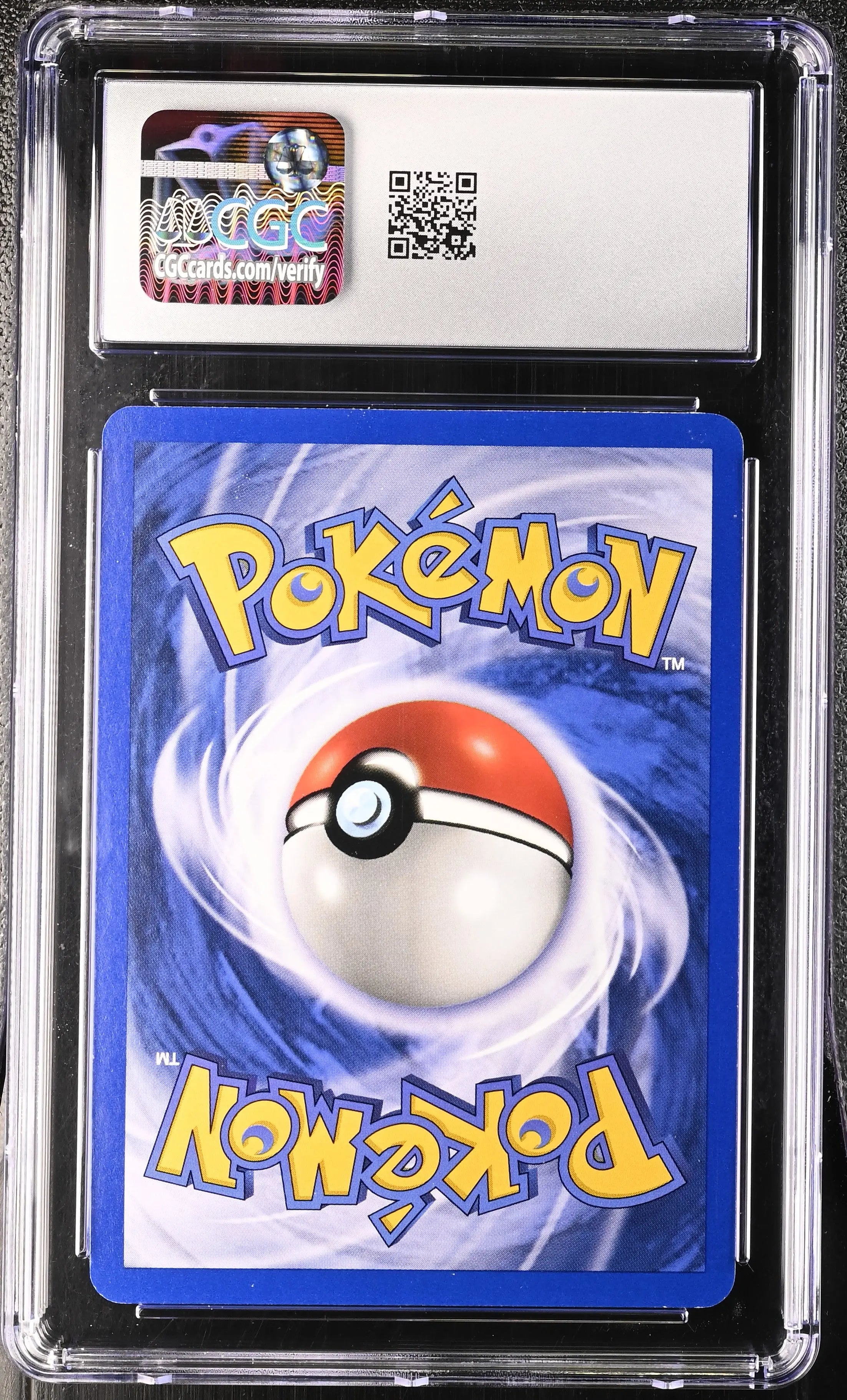 2000 Pokemon Base Set 2 Gyarados Holo 7/130CGC 8 