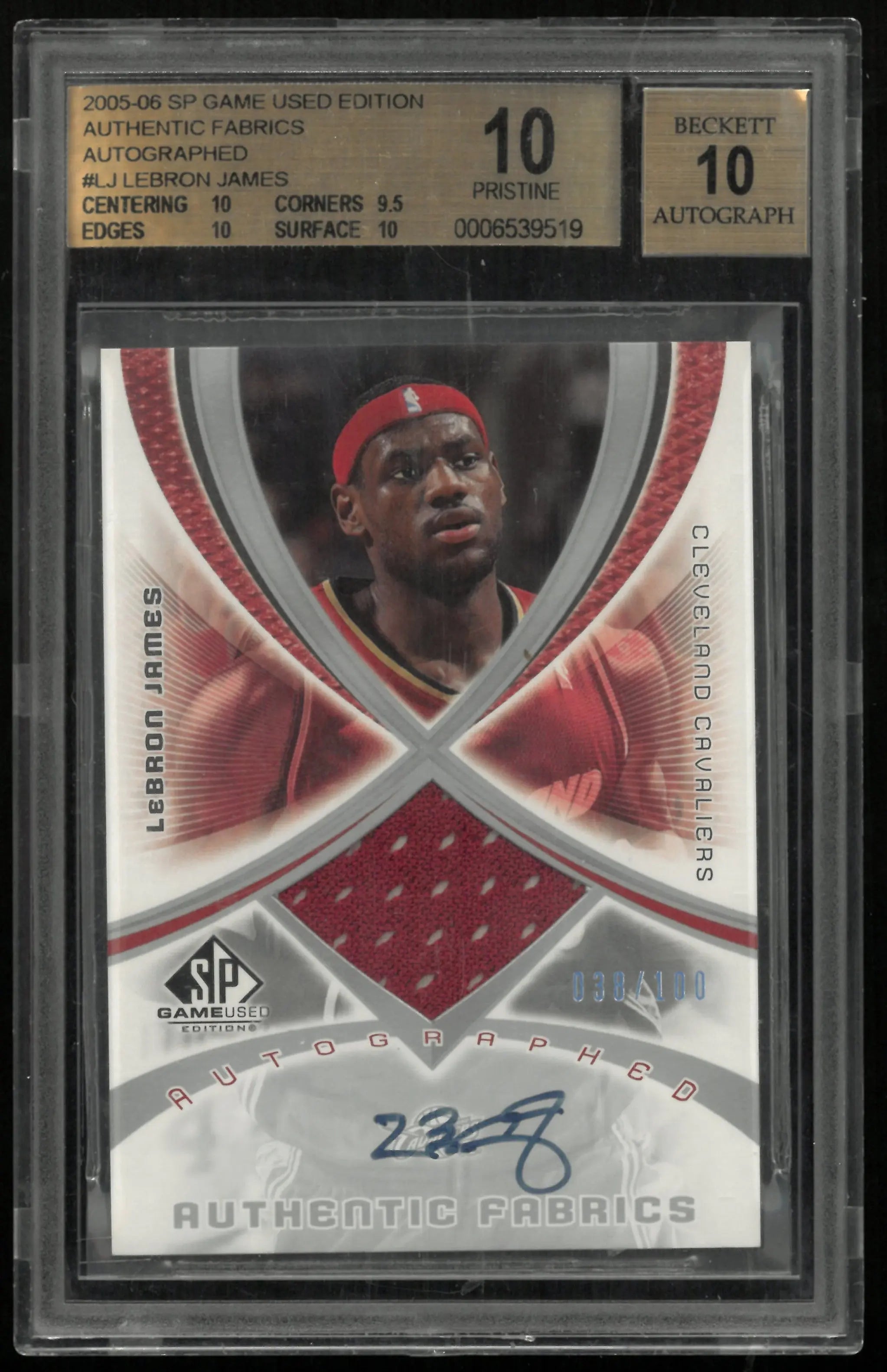 2005 UD SP Game Used Authentic Fabrics Auto LeBron James BGS 10 Auto 10 
