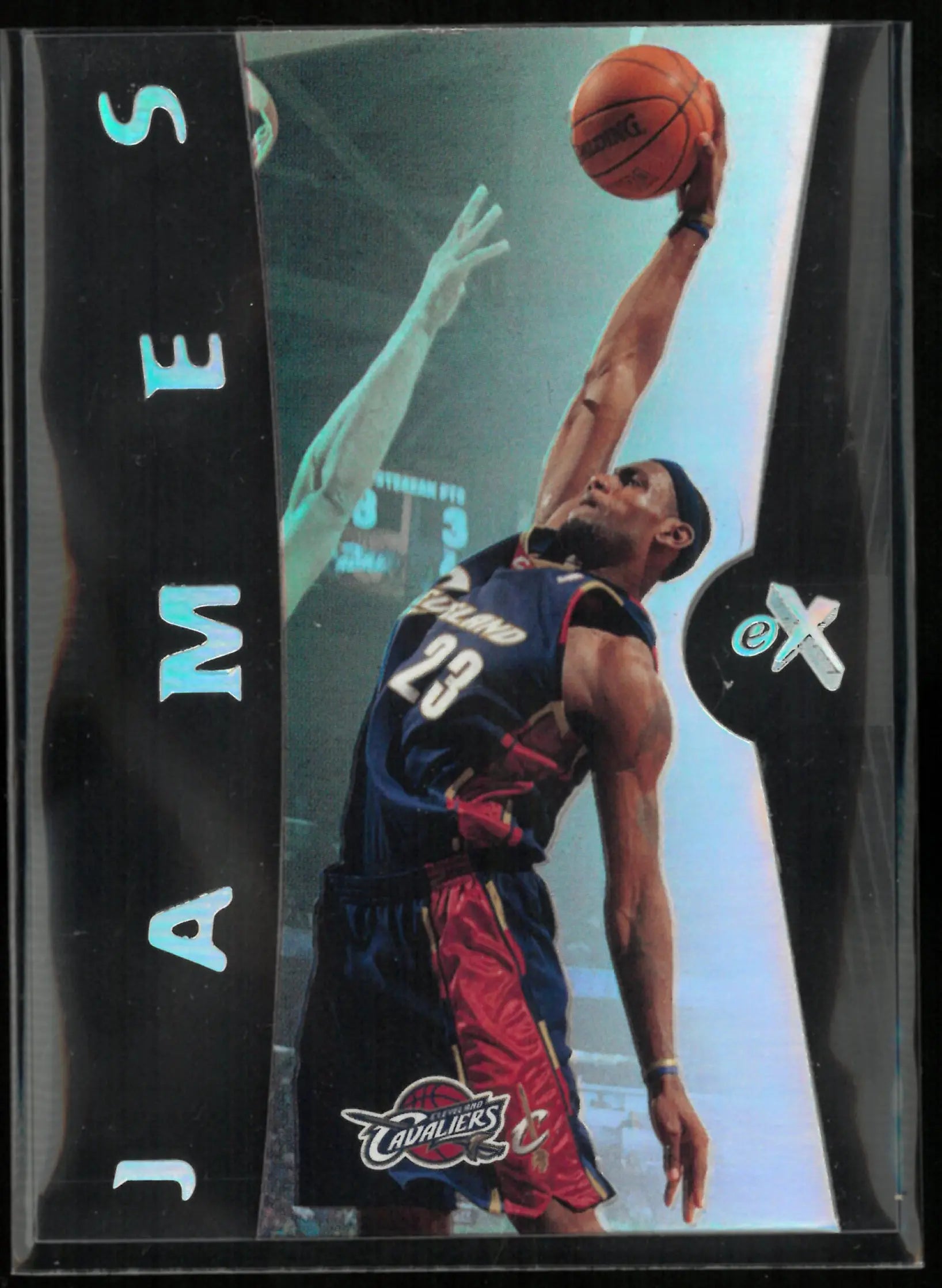 2007-07 Fleer EX NBA LeBron James 