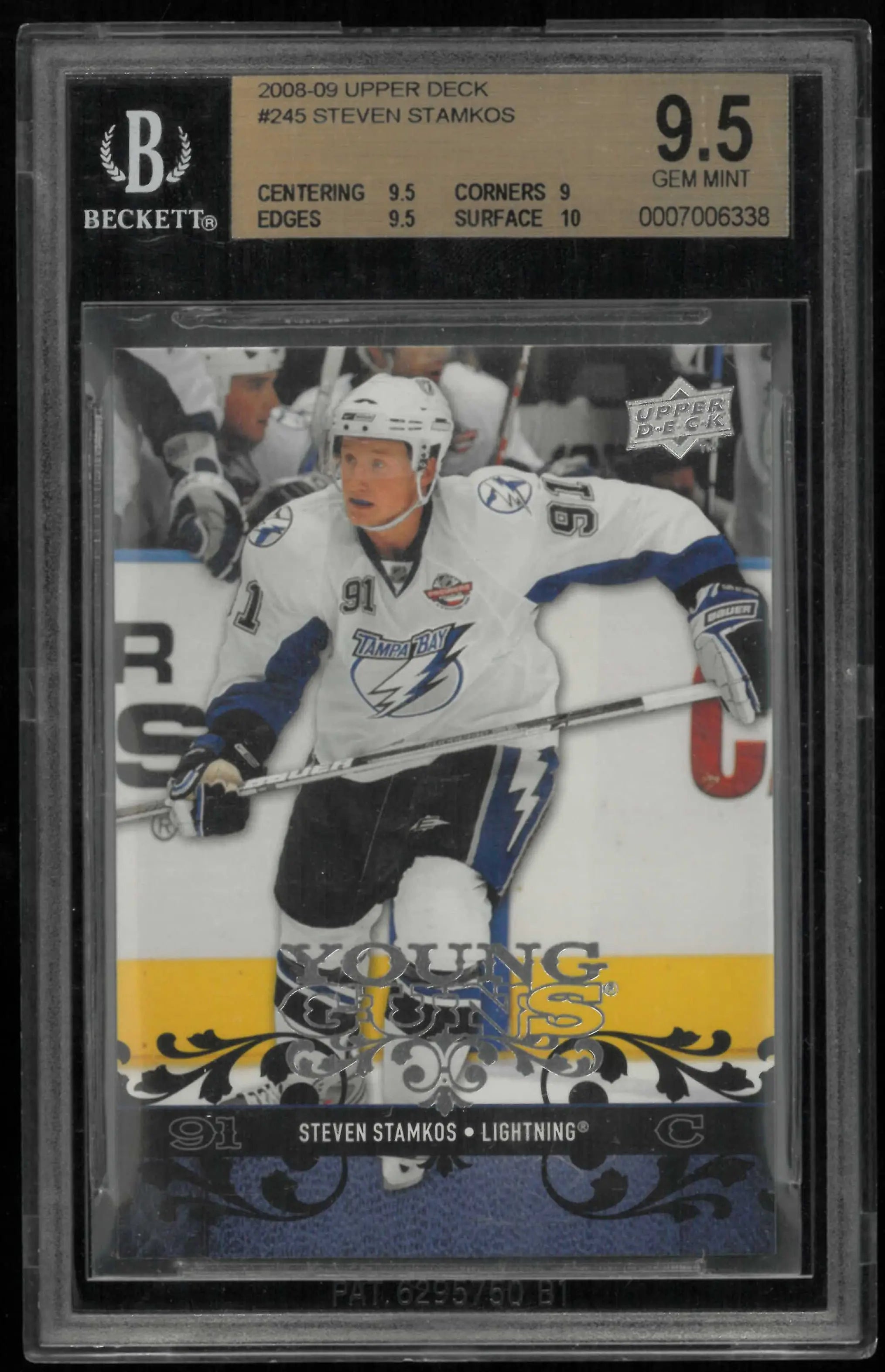 2008-09 Upper Deck Series 1 Young Guns Rookie Steven Stamkos RC BGS 9.5 