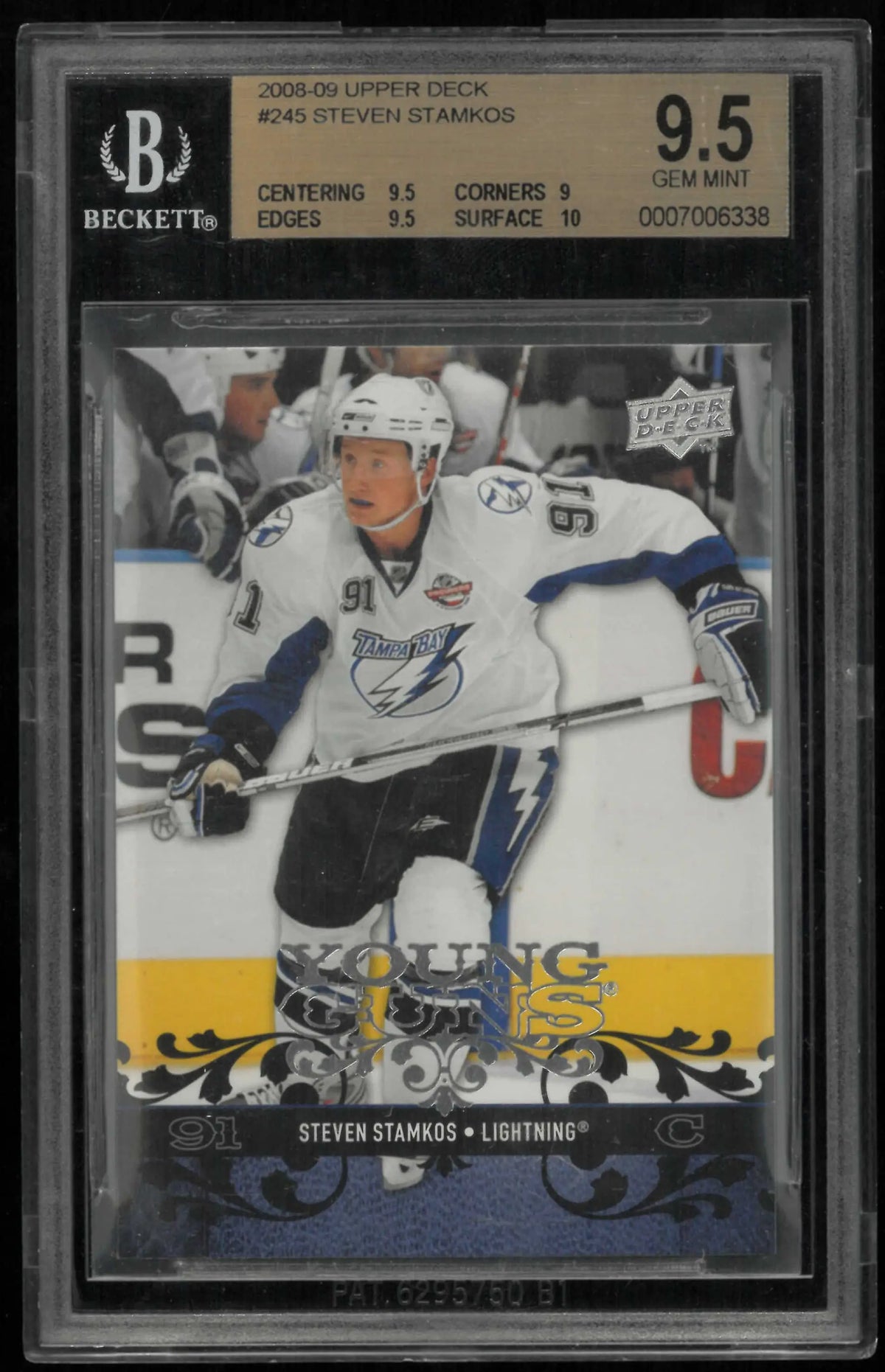 2008-09 Upper Deck Series 1 Young Guns Rookie Steven Stamkos RC BGS 9.5 