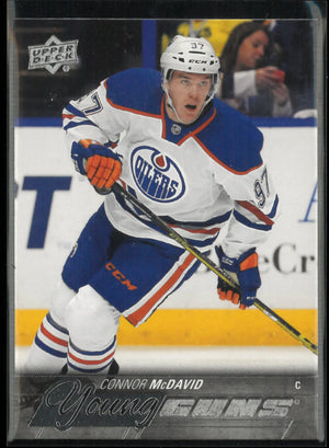 2015-16 Upper Deck Series 1 Young Guns Rookie Connor McDavid RC 