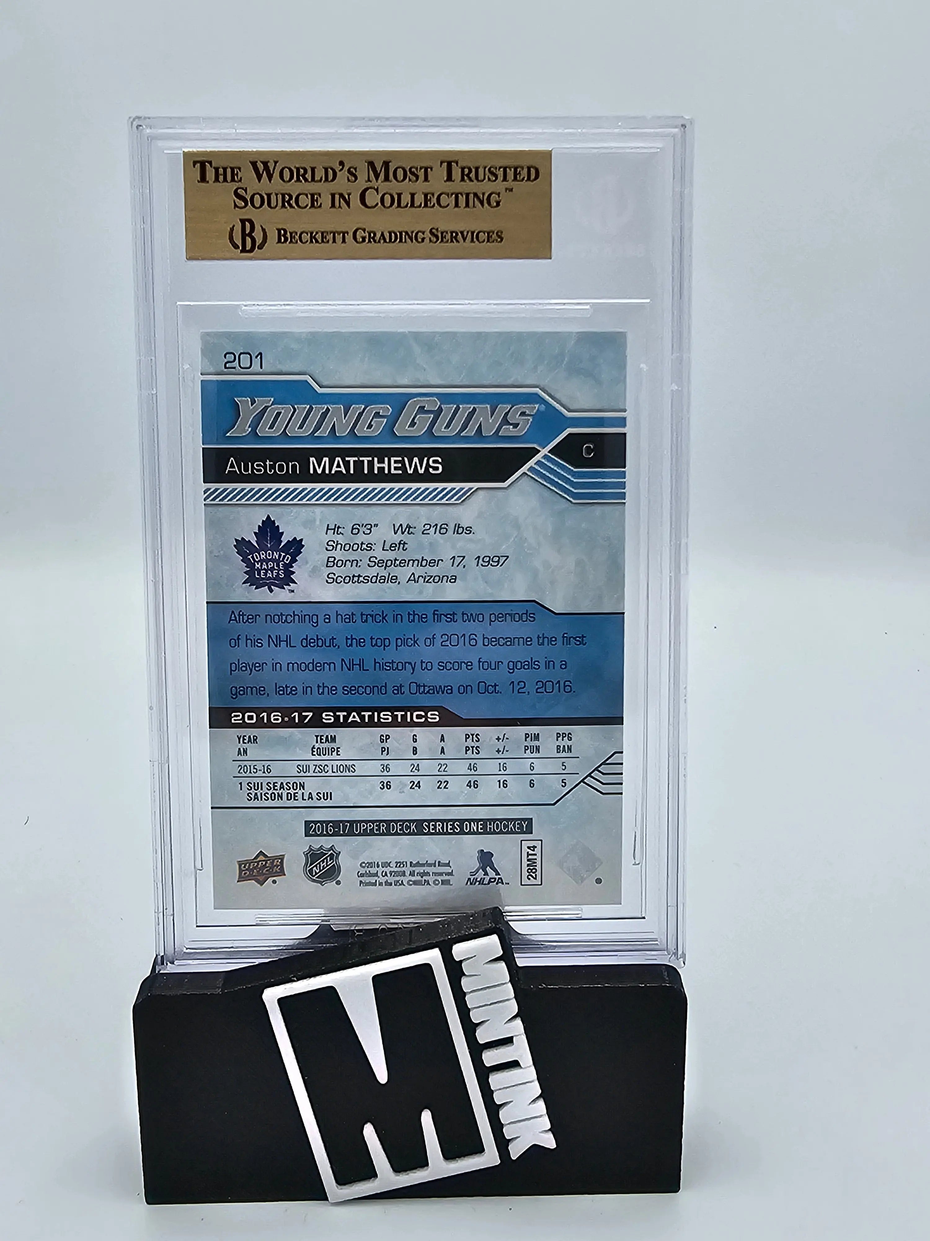2016-17 Upper Deck Series One BGS 9.5 Auston Matthews Young Guns #201 