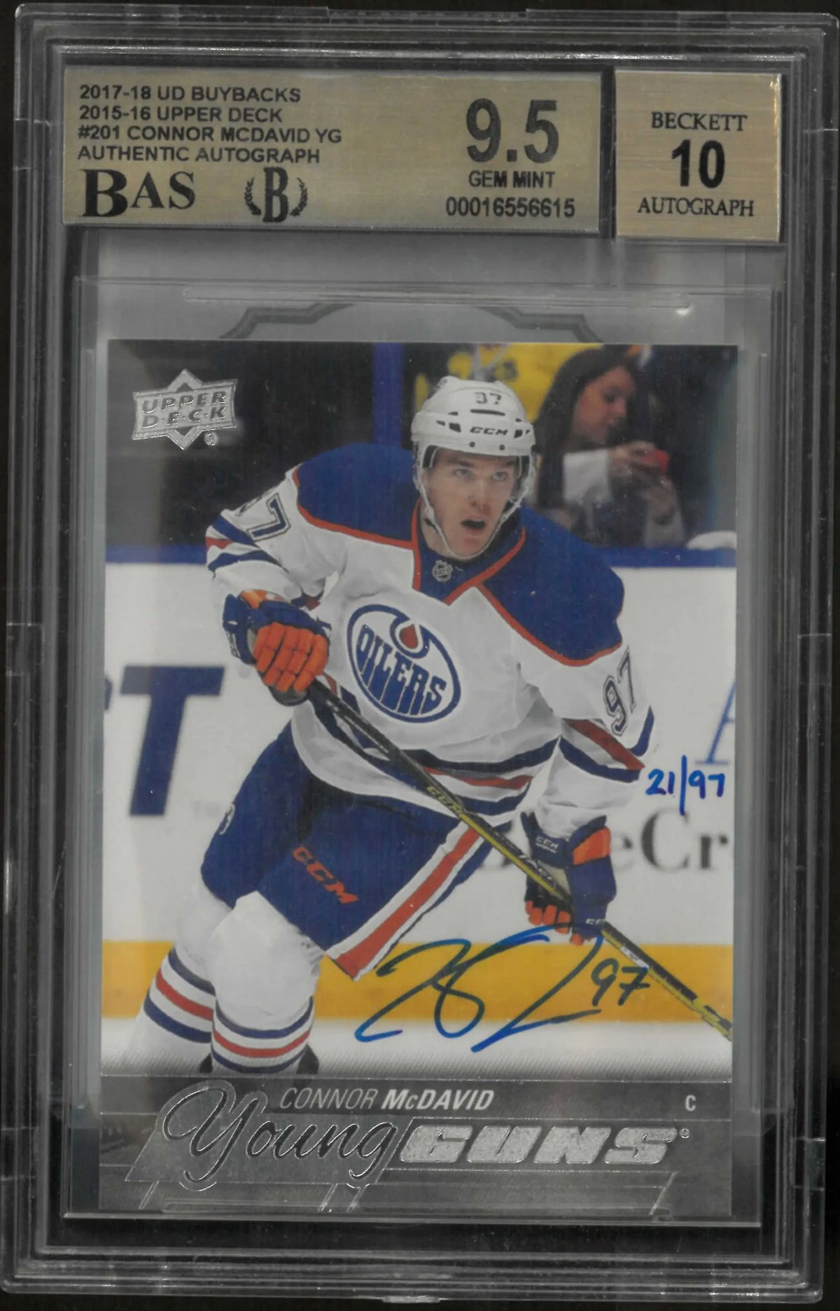 2017-18 UD Buybacks Connor McDavid Young Guns RC Auto Autographs BGS 9.5 /97 
