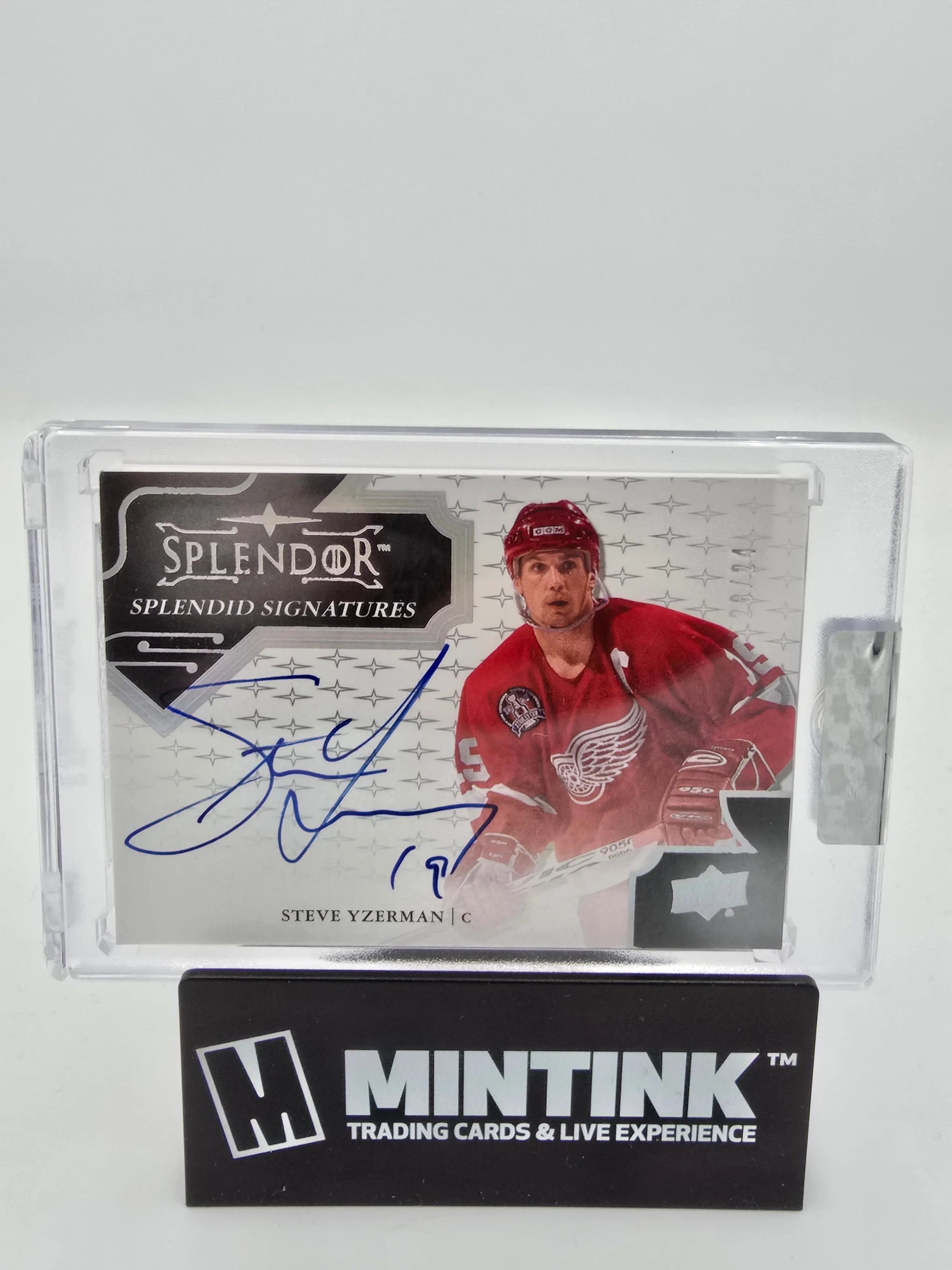 Splendor Slpendid 2017-18 Upper Deck Splendor: Steve Yzerman Splendid Signatures Auto /24