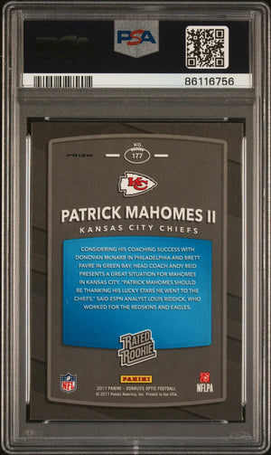2017 Panini Donruss Optic Rated Rookie Patrick Mahomes II Holo RC PSA 10 