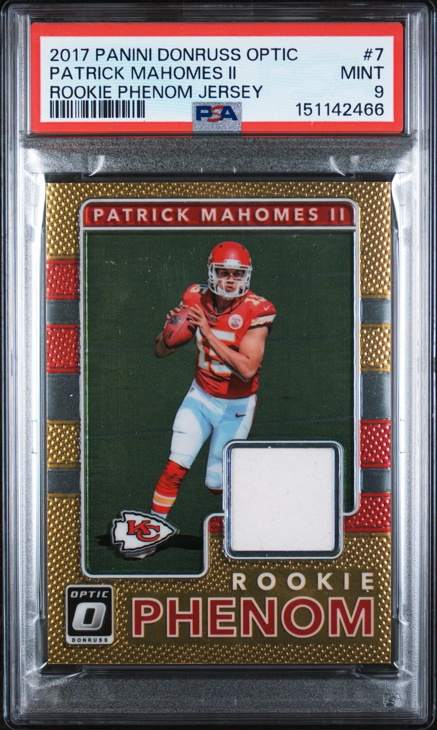 2017 Panini Donruss Optic Rookie Phenom Jersey Patch Patrick Mahomes II RC PSA 9 