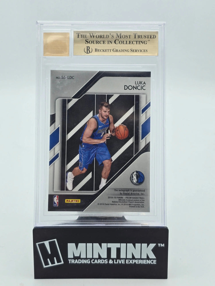 2018-19 Panini Prizm Basketball Luka Doncic Sensational Signatures Auto BGS 10 