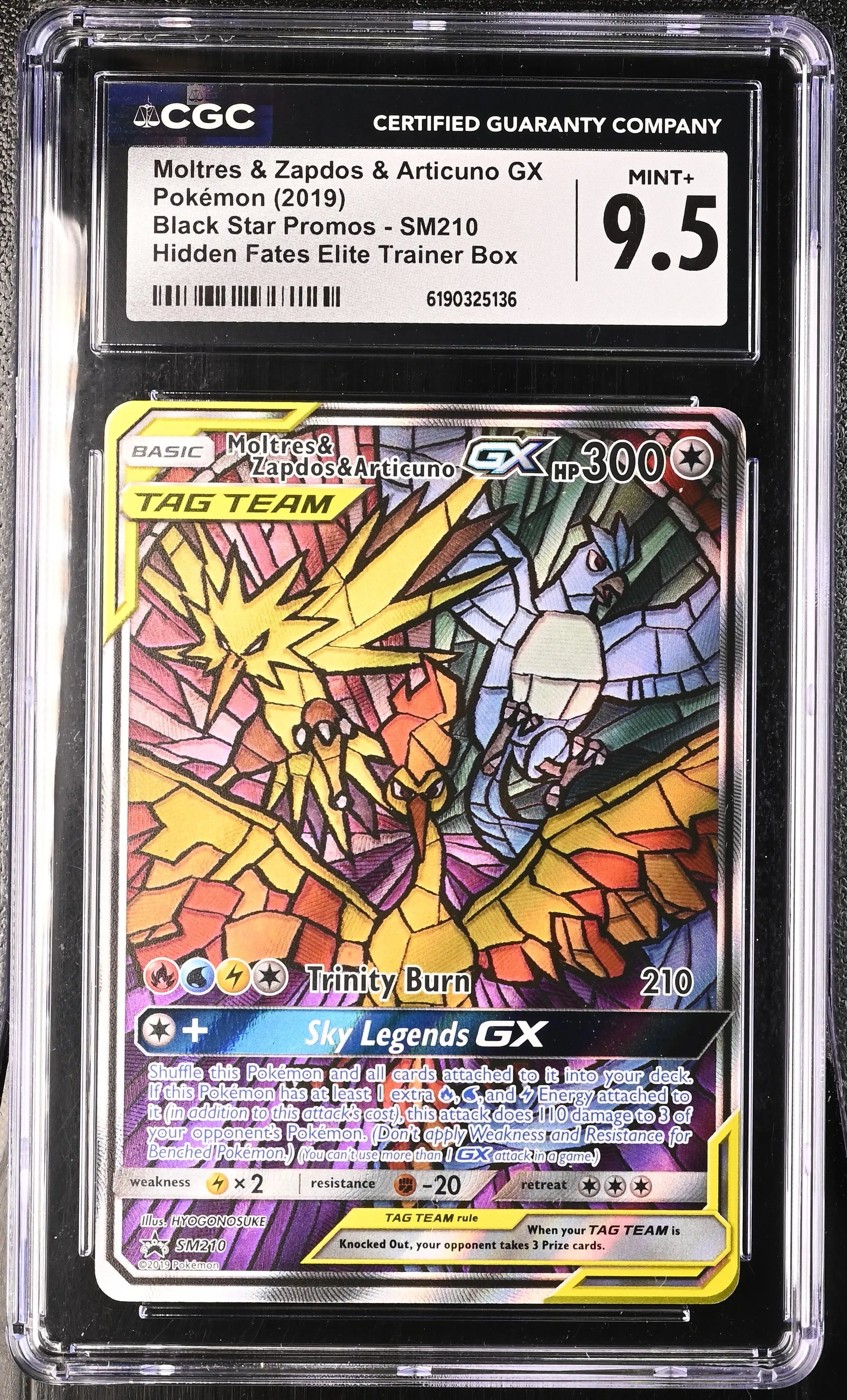 2019 Pokemon Promo Moltres & Zapdos & Articuno GX SM210 CGC 9.5 