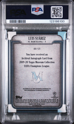 2019 Topps Museum UEFA CL Archival Autographs Luis Suarez Gold /50 PSA 8 