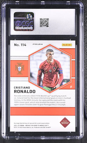 2021-22 Panini Mosaic World Cup Cristiano Ronaldo Reactive Gold CGC 10 