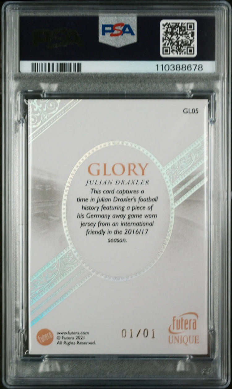 2021 Futera Unique World Football Glory Patch Julian Draxler Rainbow 1/1 PSA 8 