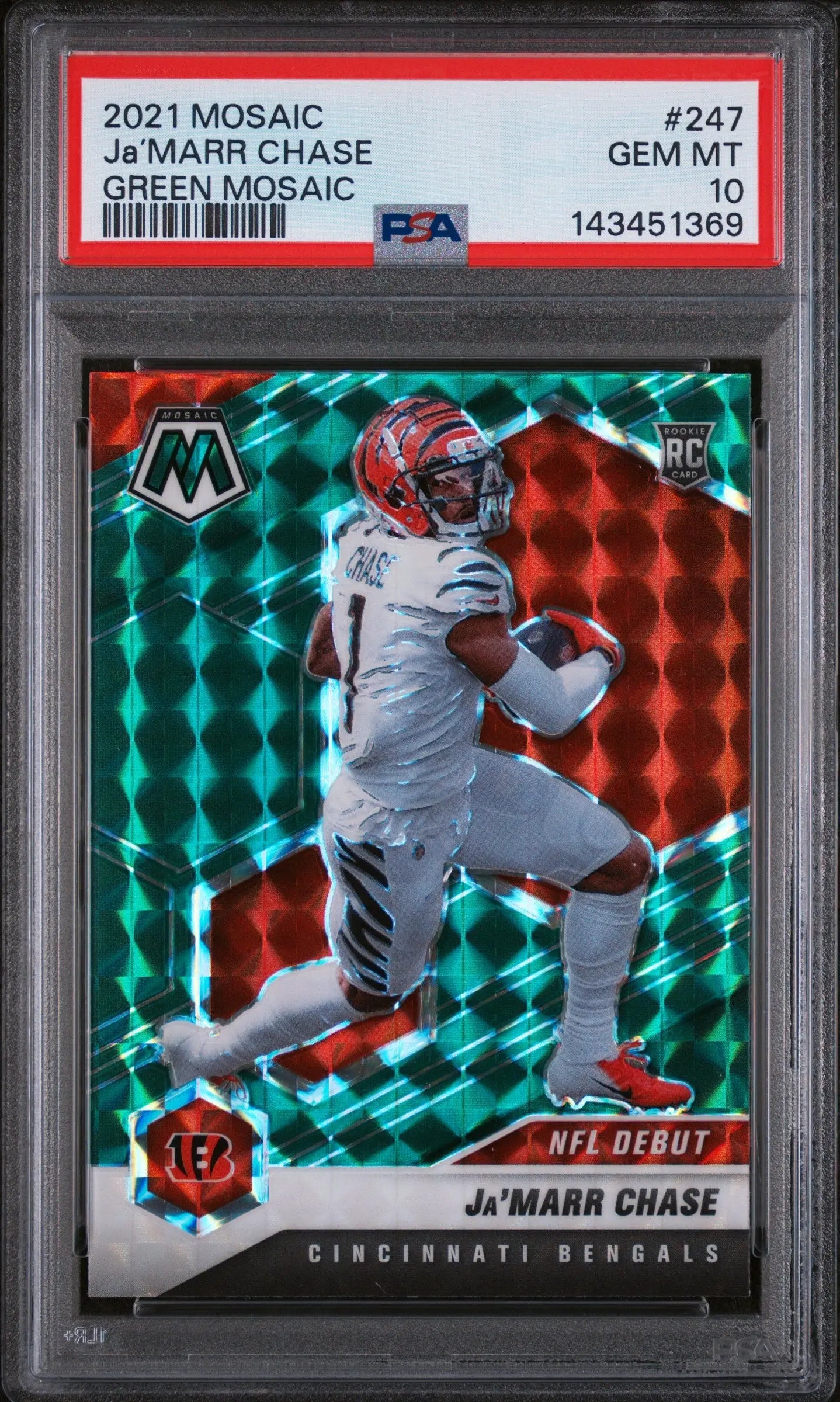 2021 Panini Mosaic Rookie Ja’Marr Chase Green RC PSA 10 