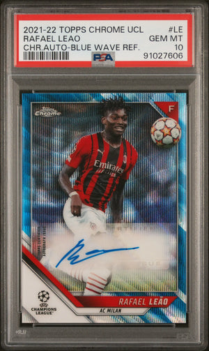 2021 Topps Chrome UEFA CL Autographs Rafael Leao Auto Blue Wave Refr. /75 PSA 10 