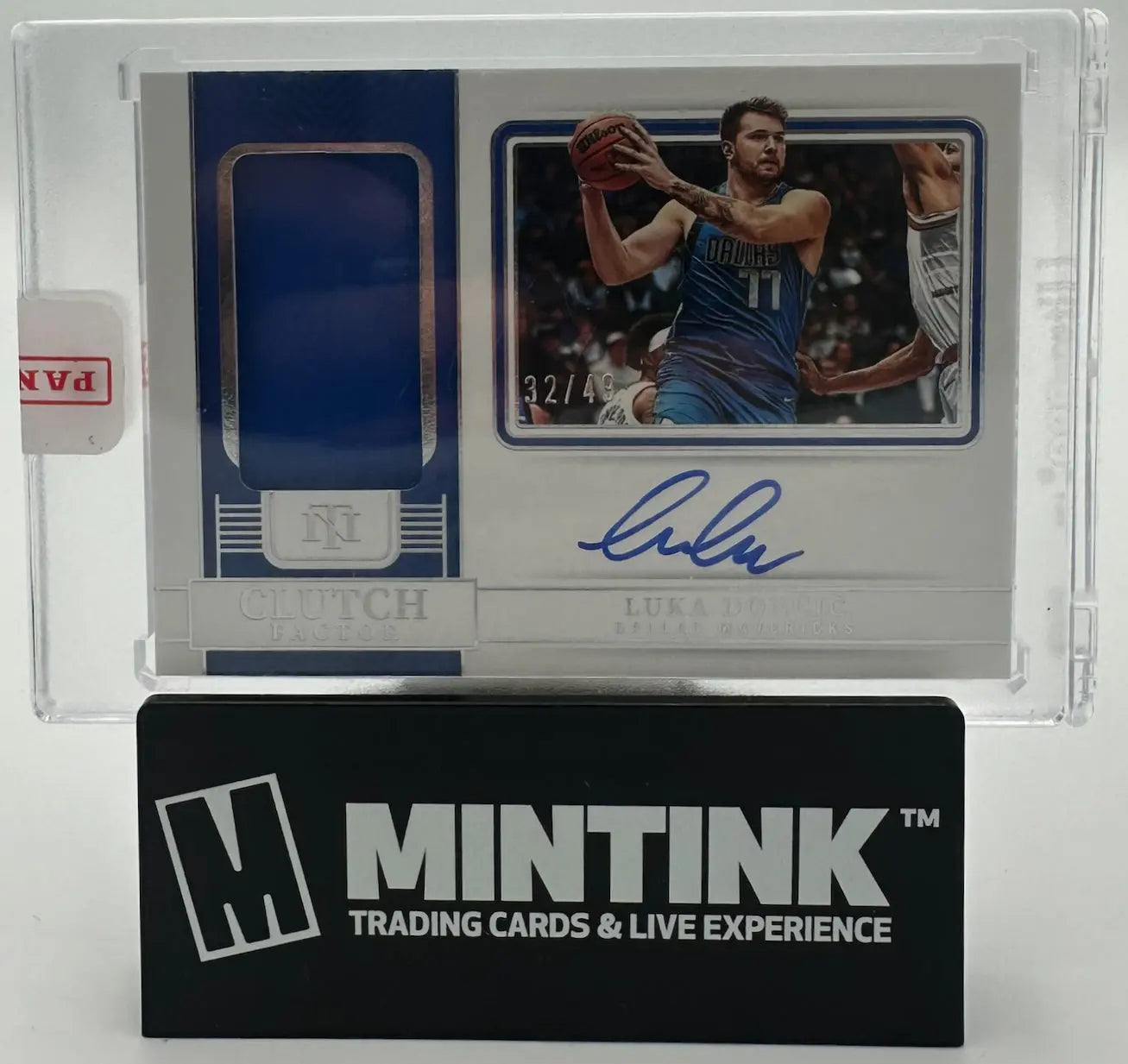 2022-23 Panini National Treasures Autograph Patch Luka Doncic Auto /49 