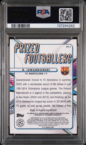 2022-23 Topps Finest UCC Prized Footballers Auto Robert Lewandowski /154 PSA 9 