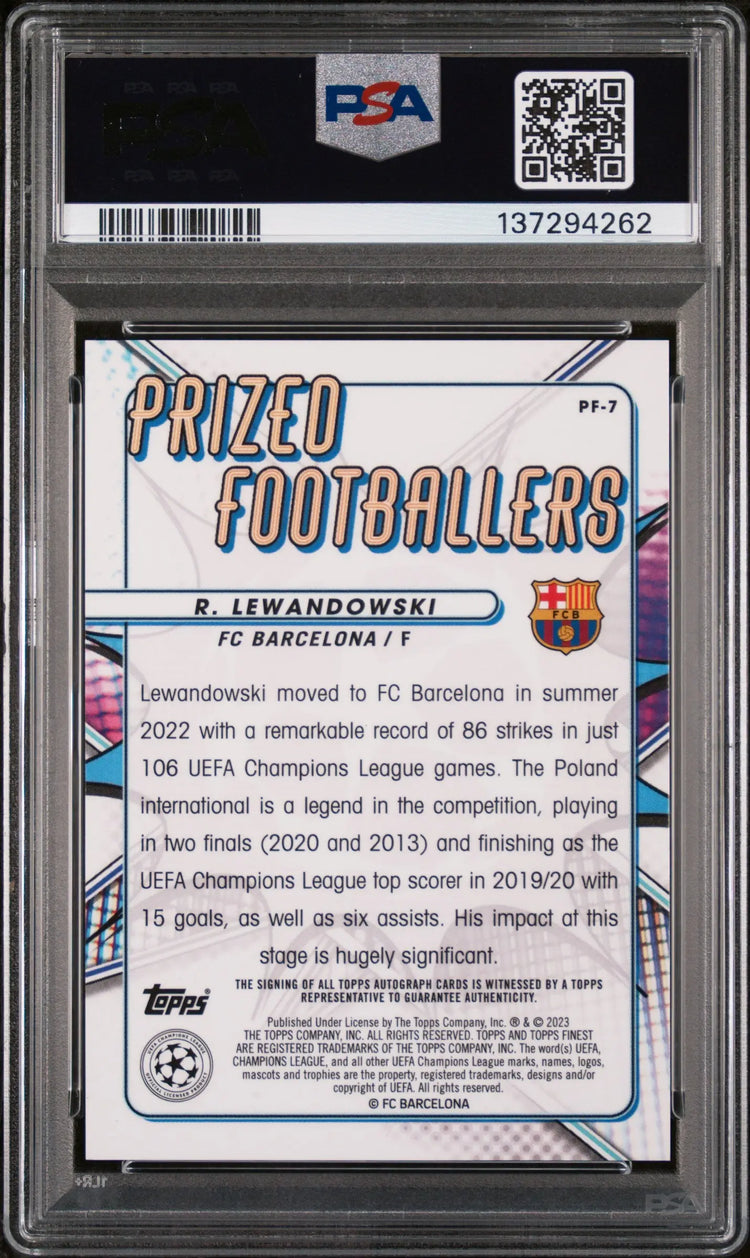 2022-23 Topps Finest UCC Prized Footballers Auto Robert Lewandowski /154 PSA 9 
