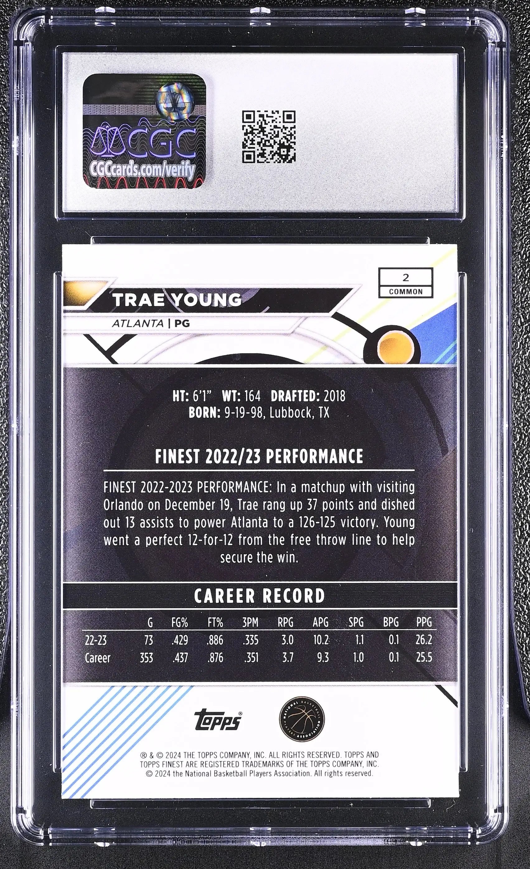 2023-24 Topps Finest Trae Young Gold Geometric Refractor /50 CGC 10 