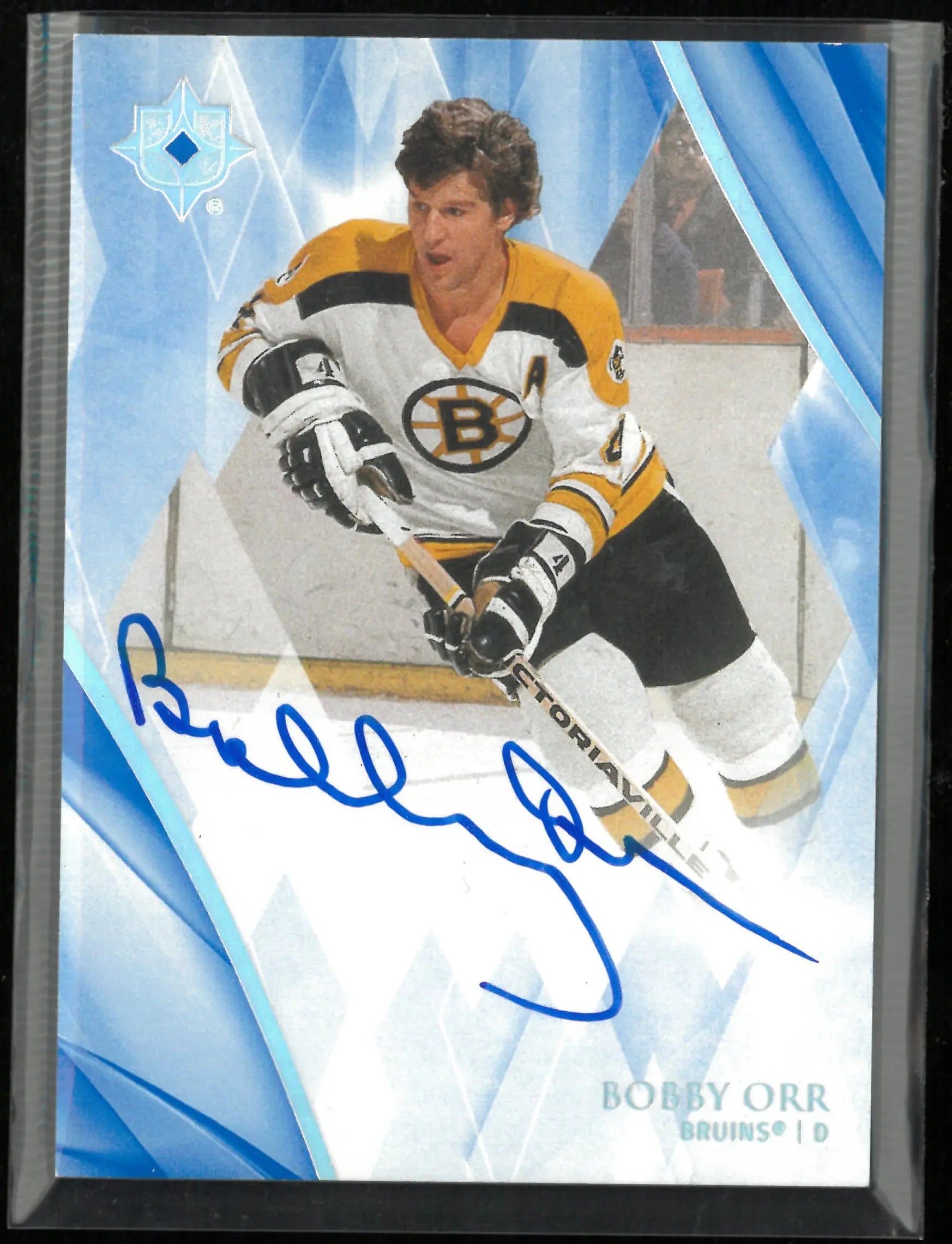 2023-24 Upper Deck Ultimate Collection Bobby Orr Autograph 