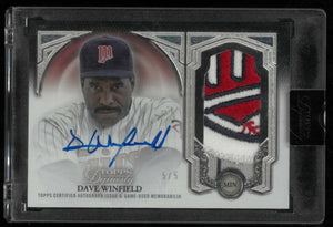 2023 Topps Dynasty Dynastic Deed Autograph Dave Winfield Auto Logo Patch 5/5 