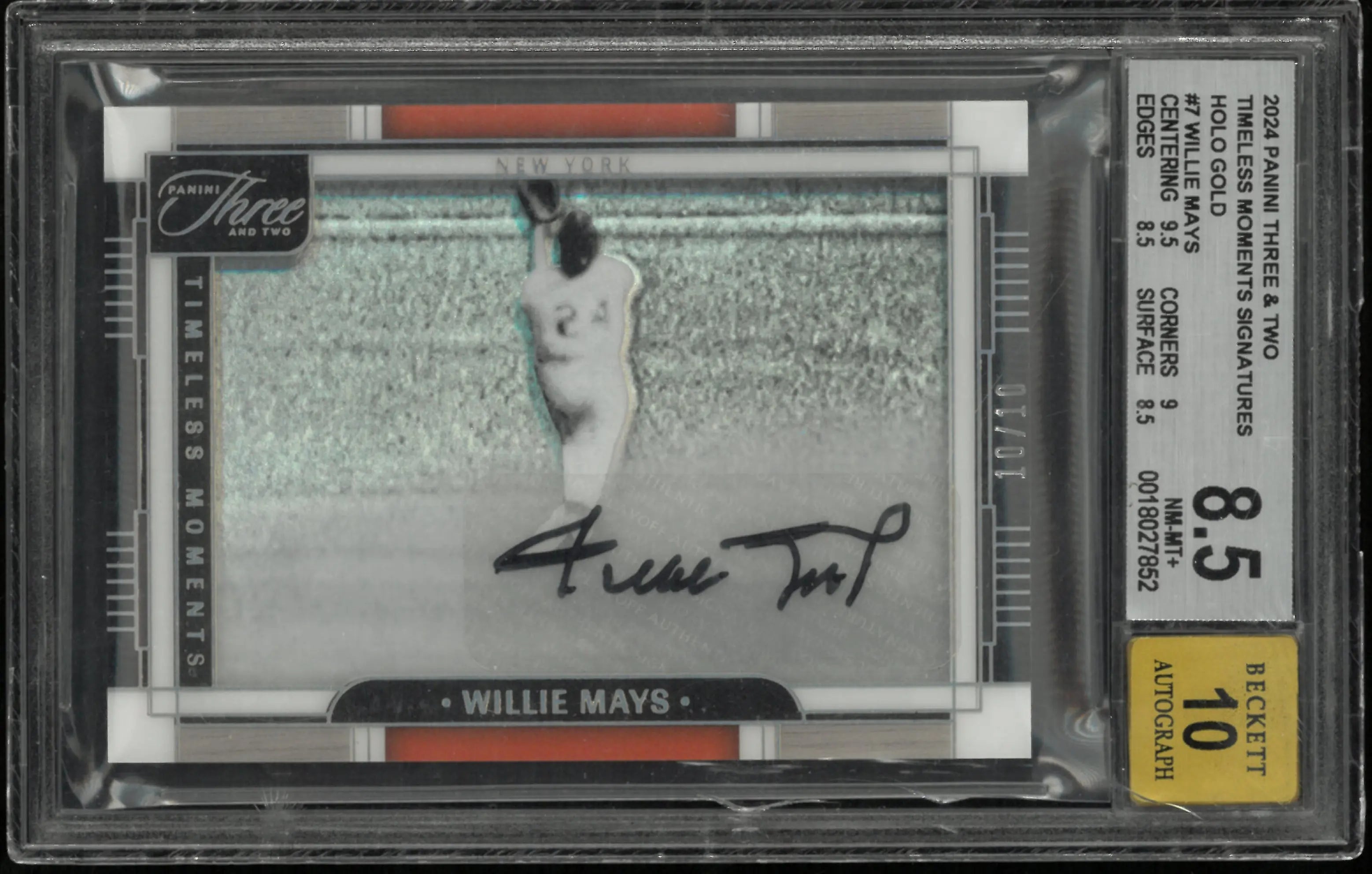 2024 Panini Three and Two Timeless Moments Auto Holo Gold Willie Mays BGS 8.5 /10 
