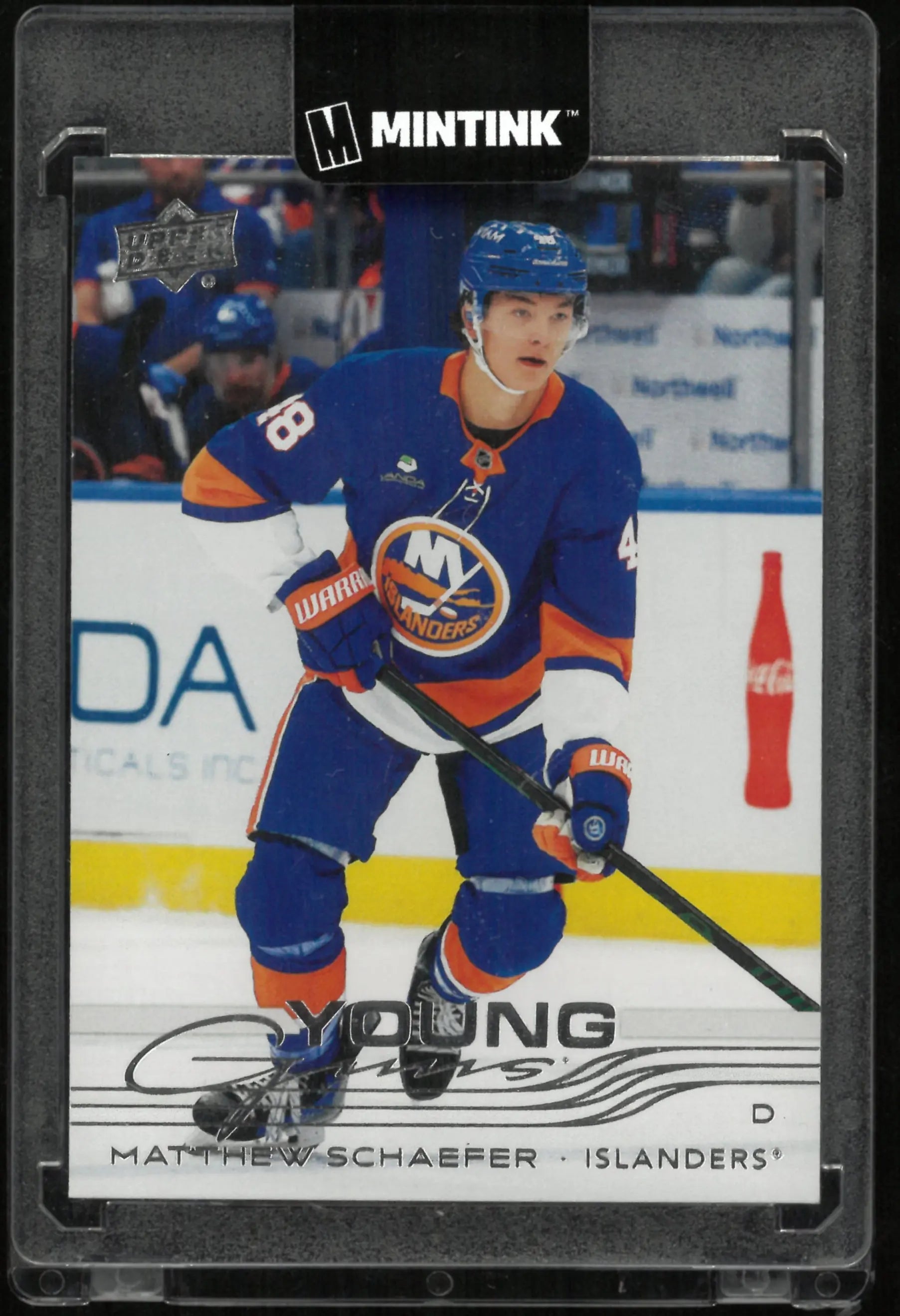 2025-26 Upper Deck Series 2 Young Guns Matthew Schaefer RC Rookie 