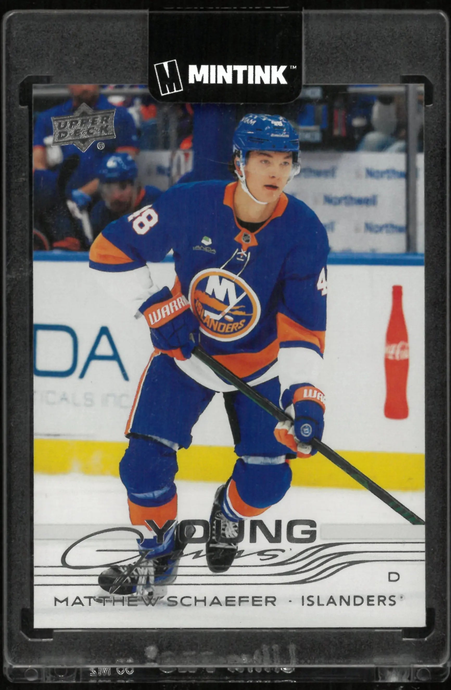 2025-26 Upper Deck Series 2 Young Guns Matthew Schaefer RC Rookie 