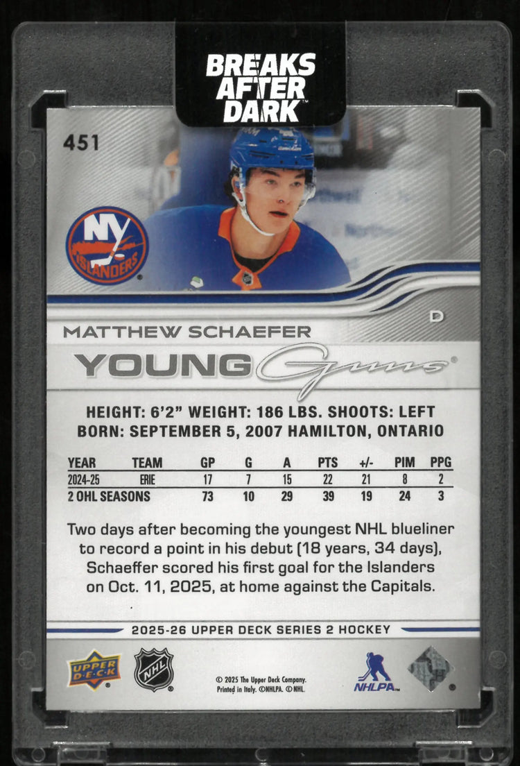 2025-26 Upper Deck Series 2 Young Guns Matthew Schaefer RC Rookie 