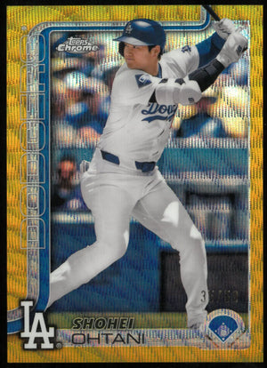 2025 Topps Chrome Baseball Shohei Ohtani Gold Wave /50 