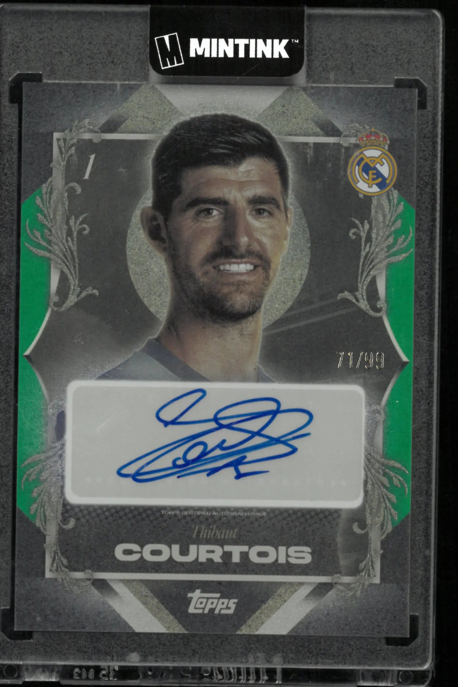 2025 Topps Portrait Posers Auto Los Blancos Real Madrid Thibaut Courtois /99 