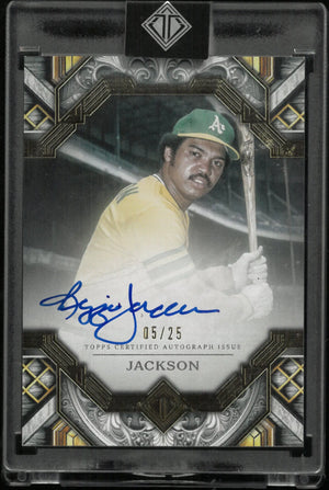 2025 Topps Transcendent Autograph Reggie Jackson Auto /25 