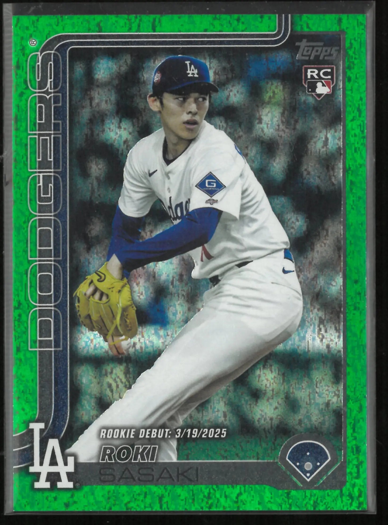 2025 Topps Update Series Roki Sasaki Rookie RC Green Speckle /99 