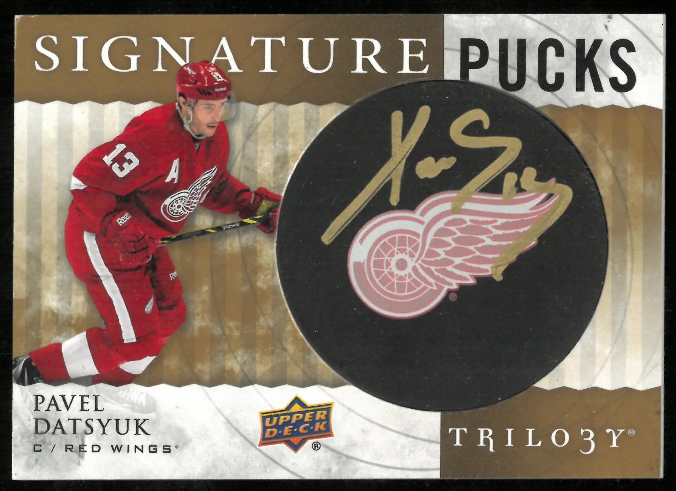Pavel Datsyuk Trilogy Auto Signature Pucks 2014-15 UD 
