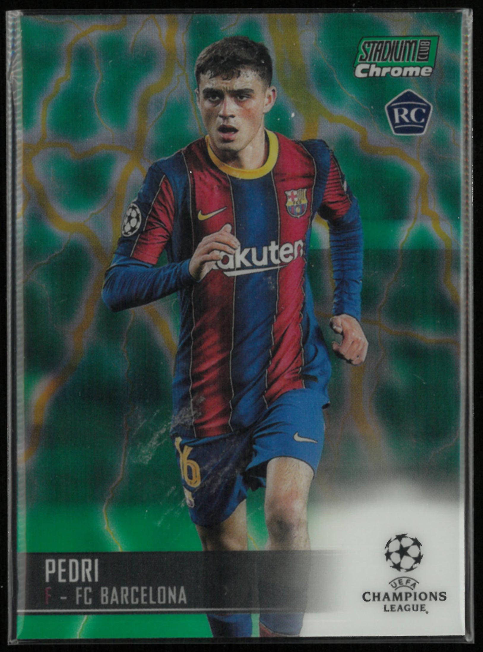 2021 Topps Chrome Stadium Club Rookie Pedri Green RC /75