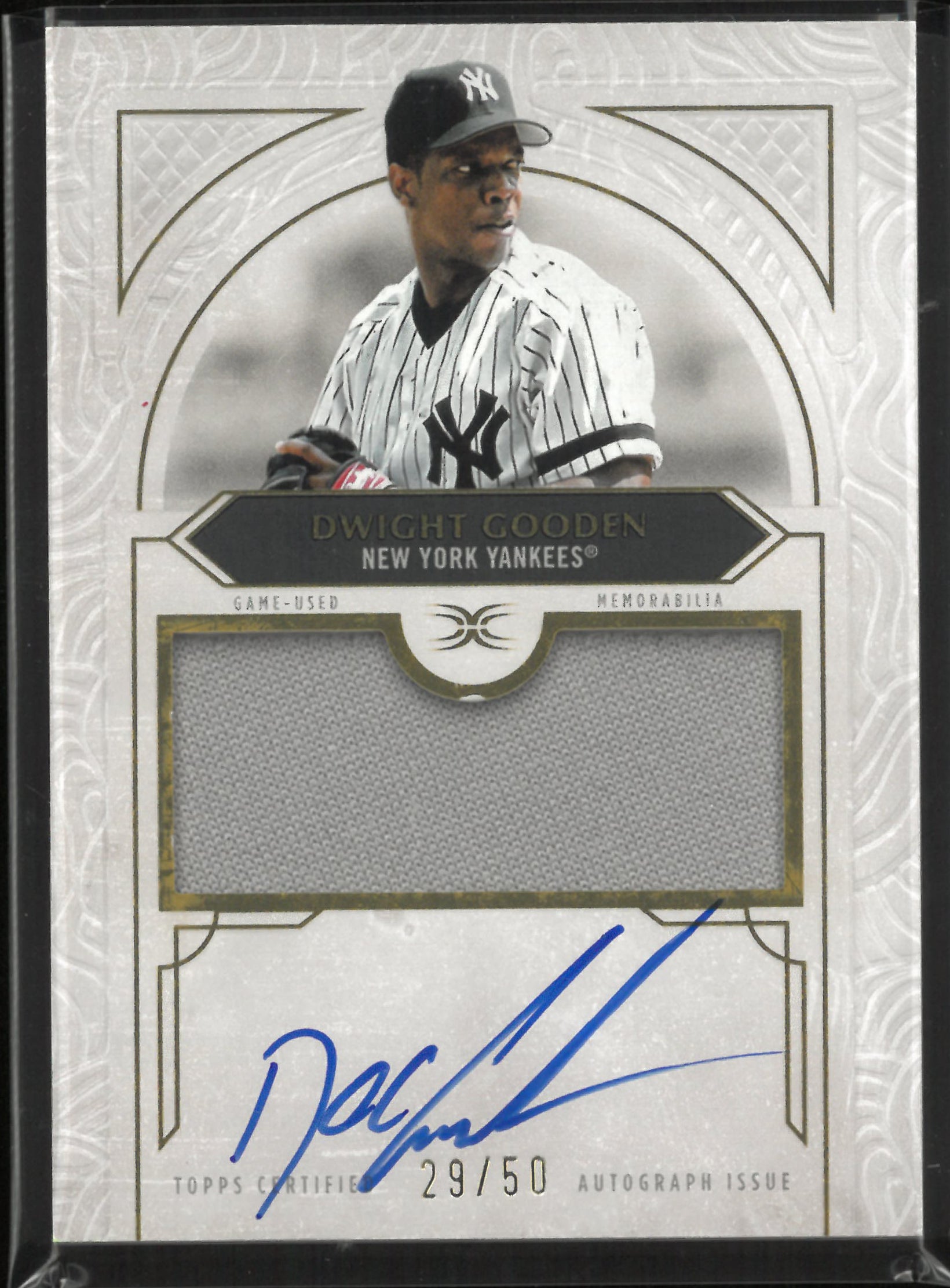 2025 Topps Definitive Autograph Patch Dwight Gooden Auto /50
