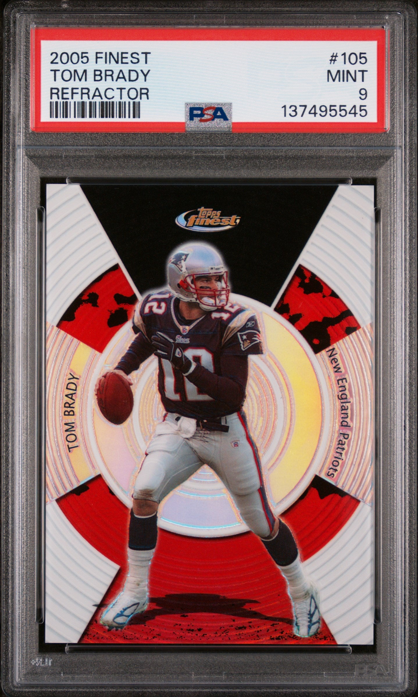 2005 Finest Football Refractor Tom Brady #105 /399 PSA 9